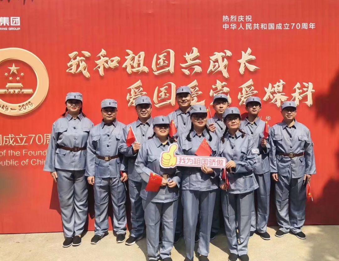 小矮怪挖金矿